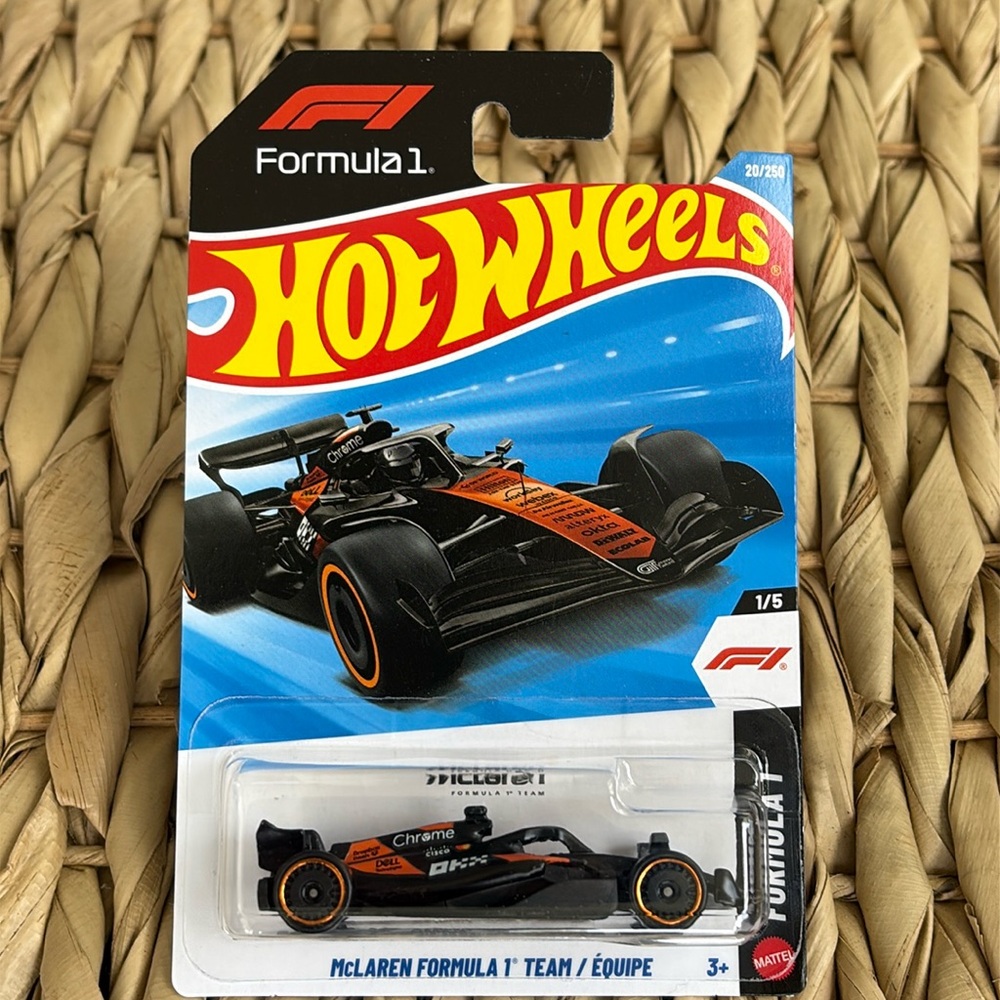 McLaren Formula 1 Team Hot Wheels McLaren F1 Race Car HotWheels Formula1 Racing